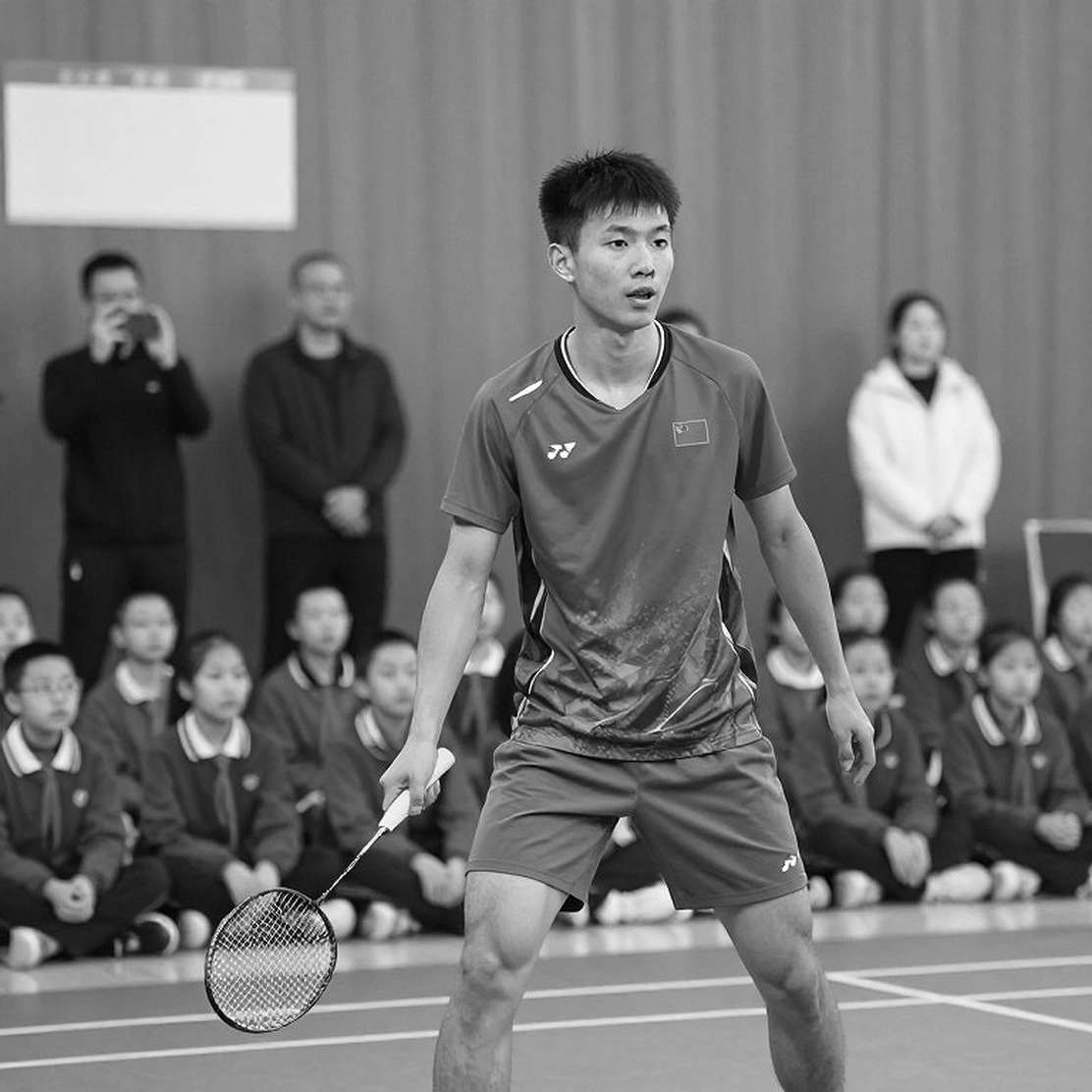 Thạch Vũ Kỳ rút lui khỏi BWF World: Lý Thi Phong lĩnh ấn nam đơn Trung Quốc tại Kumamoto Masters 2026