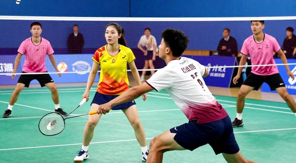 Bảng dữ liệu trống ở phòng phân tích: kỷ luật không bịa số trong tin thể thao điện tử