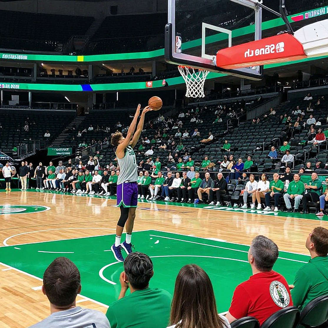 Raduljica chê Giannis: một trung phong cũ nhìn thấy nghề của mình đã biến mất