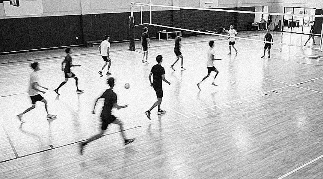 Liga Voli Mahasiswa 2026: Khi một nền tảng truyền thông tự tay dựng lại đường ống bóng chuyền Indonesia