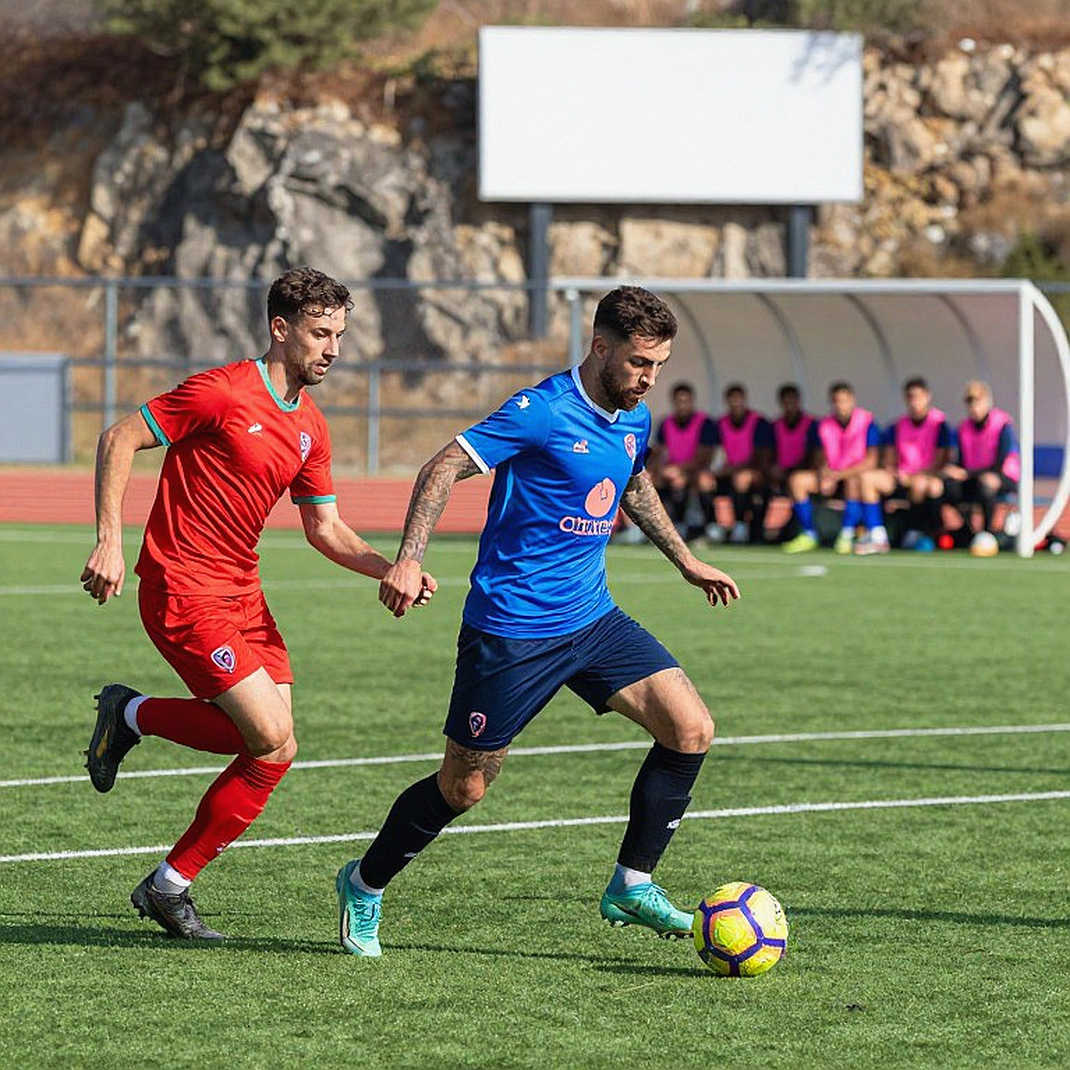 Dong Nai FC vs Hanoi Police: Khoảng cách cấu trúc giữa tân binh và đương kim vô địch V-League Dong Nai FC vs Hanoi Police: Khoảng cách cấu trúc giữa tân binh và đương kim vô địch V-League