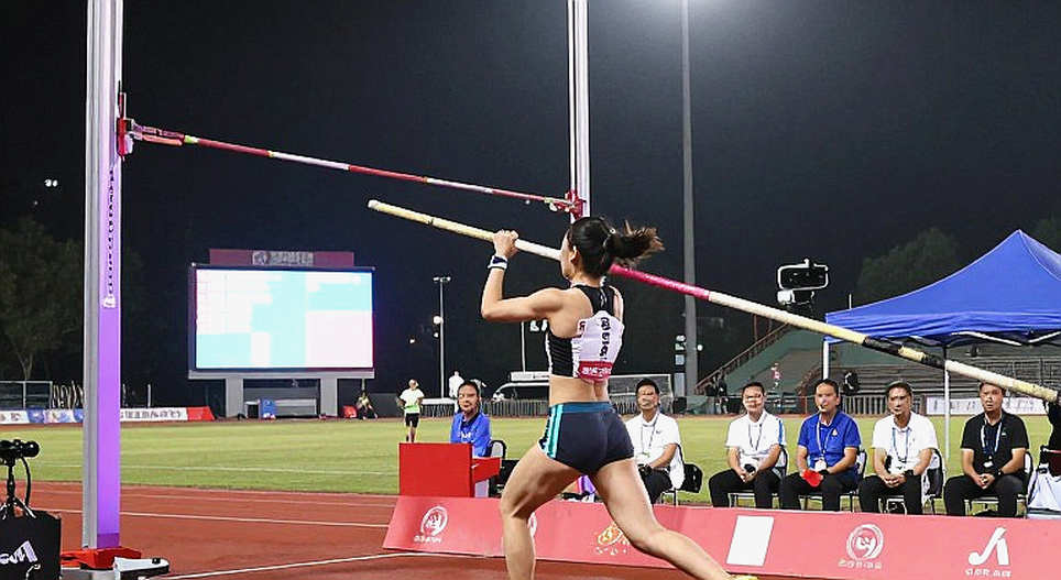 Bảng dữ liệu trống và bài học liêm chính giữa mùa giải lớn