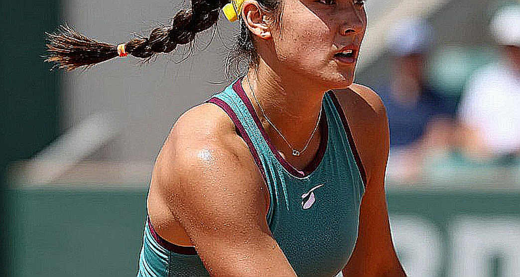 The Second Serve and the Regular Season: The Crack in the No. 5 Seed's Armor